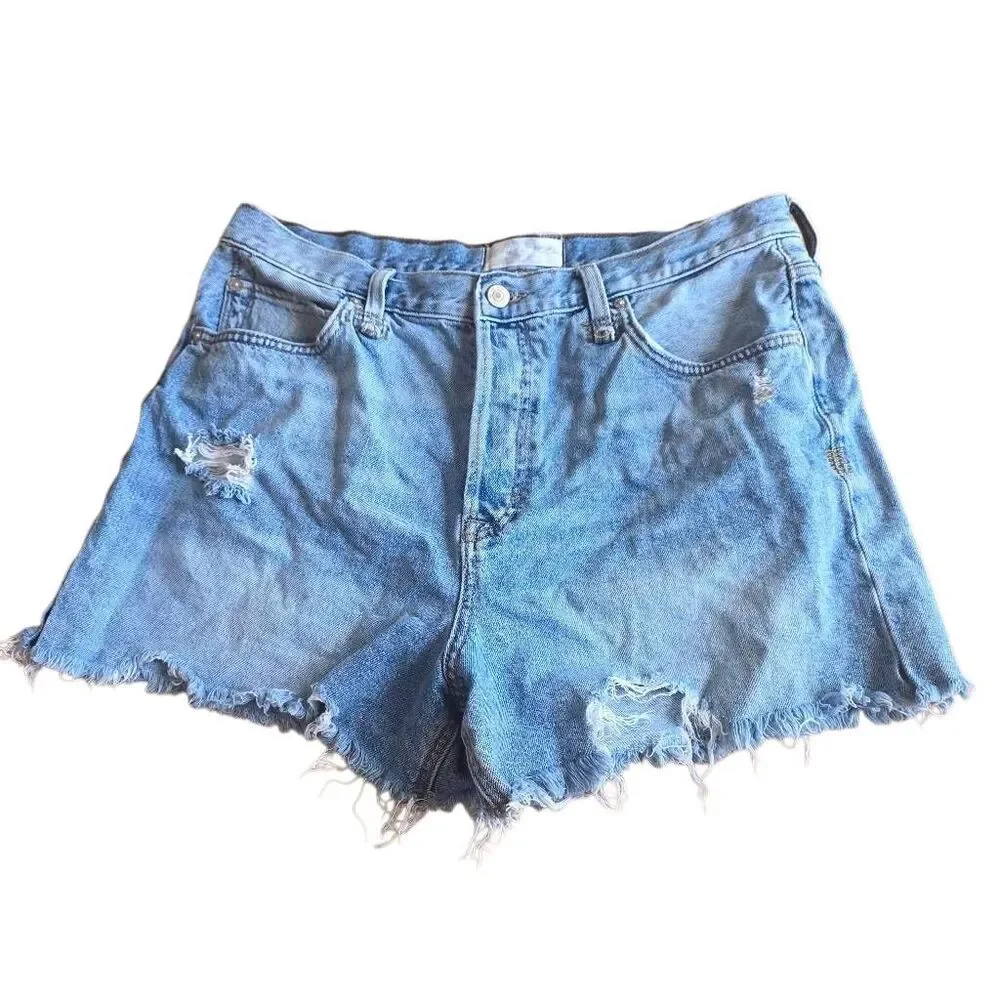 Free people we the free Sz 32 wash blue  distressed jean shorts